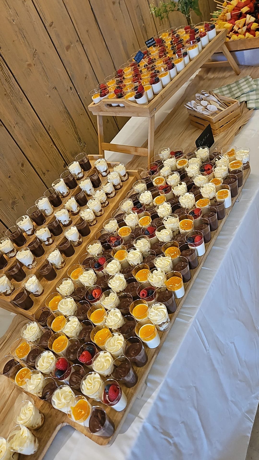 Table croissants et fruits