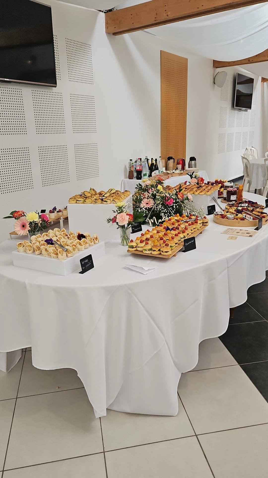 Personnel Brunch Time